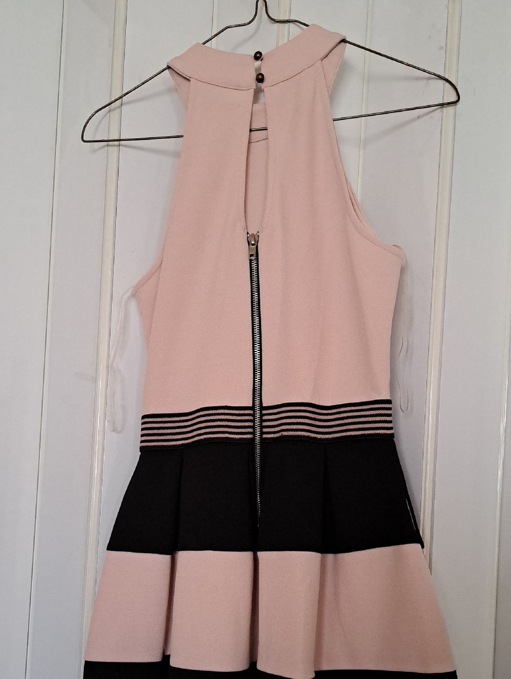 Speechless Dress - Picture 4 of 6